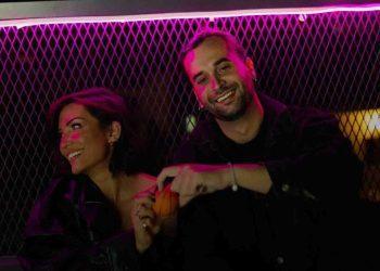 Πορτοκάλι – Πολυχώρος Γεύσεων: «Ακομπλεξ-Άριστα 2» | Η Μάγδα Βαρούχα και ο Χρήστος Αδαμόπουλος επιστρέφουν στη Ζάκυνθο