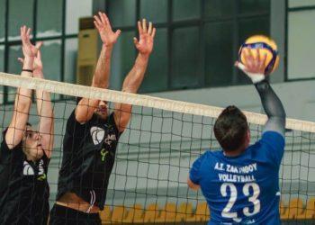 Αθλητικός Σύλλογος Ζακύνθου: Ανταγωνιστικός στα δύο σετ, «λύγισε» στο τρίτο απέναντι στον Κόροιβο | Επόμενο ραντεβού στην Παναγούλα με τον αήττητο Άθλο Πατρών