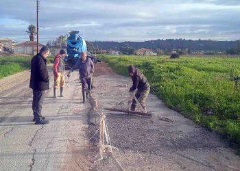 Δήμος Ζακύνθου: Αυτοψίες Δημάρχου Ζακύνθου σε κομβικά εργοτάξια | Παρεμβάσεις σε οδικό άξονα και αθλητικές εγκαταστάσεις