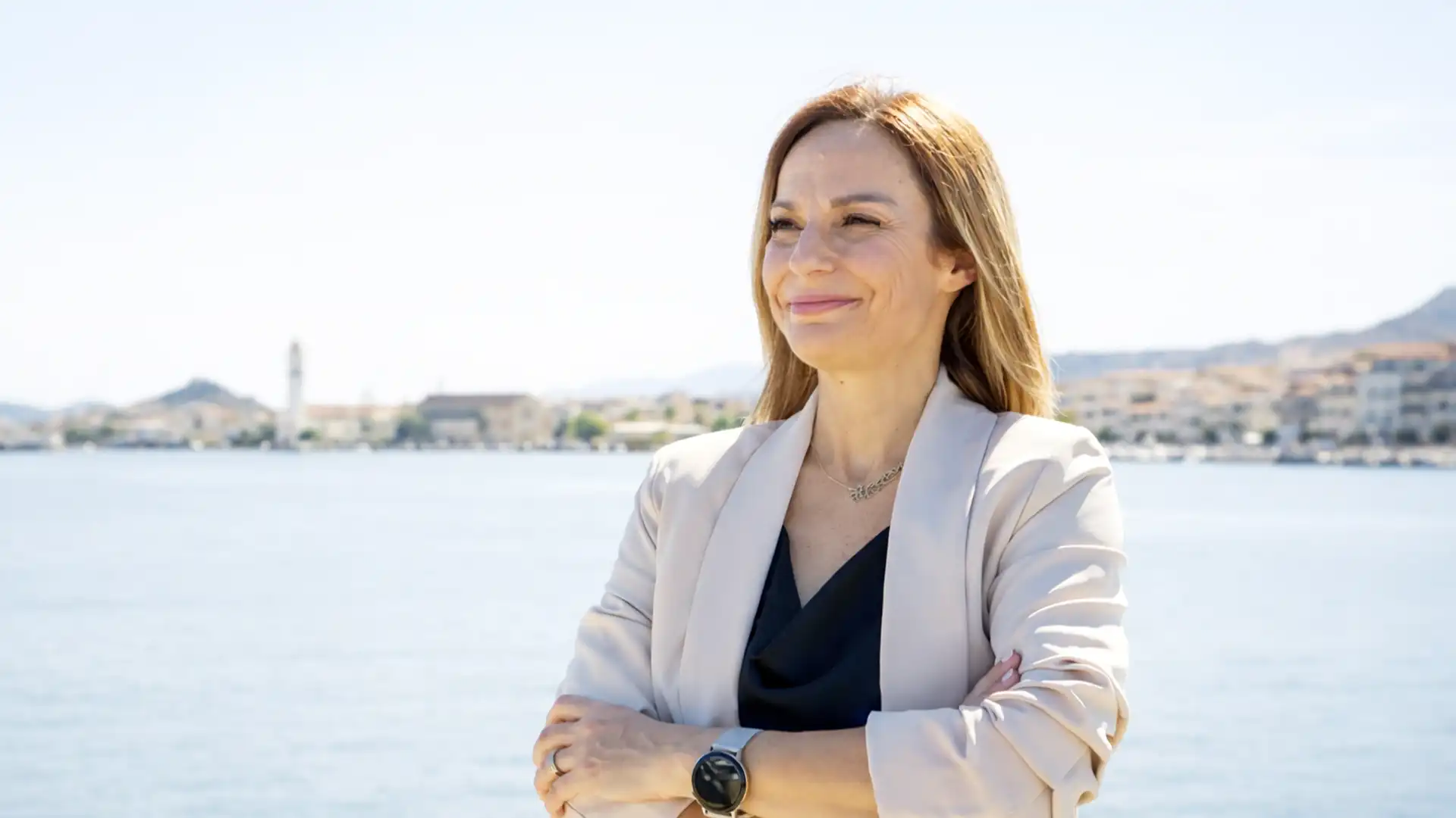 AGGELIKH AVGOUSTINOY