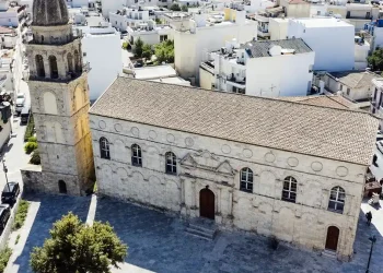 IEROS NAOS FANEROMENHS POLEOS ZAKINTHOU1