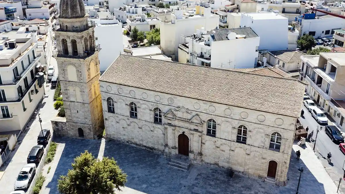 IEROS NAOS FANEROMENHS POLEOS ZAKINTHOU1