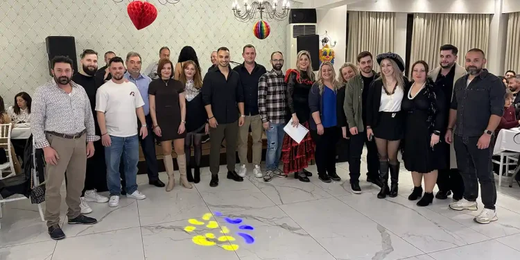 Πραγματοποιήθηκε το αποκριάτικο γλέντι από τους Πολιτιστικούς Συλλόγους Μαριών, Βολιμών, Έξω Χώρας και Καμπιού (Βίντεο)