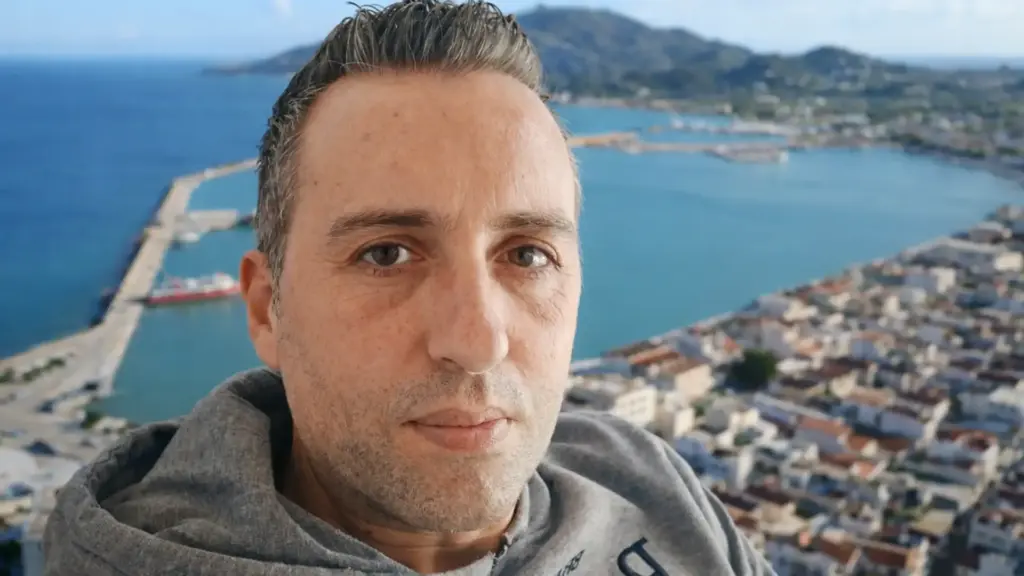 KONSTANTINOS MPOTONHS